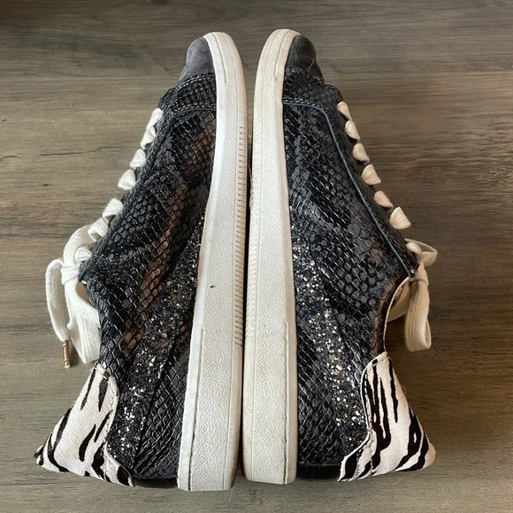 Dolce Vita, animal print, snakeskin, and suede sneaker, great condition, size 9 - Picture 5 of 7